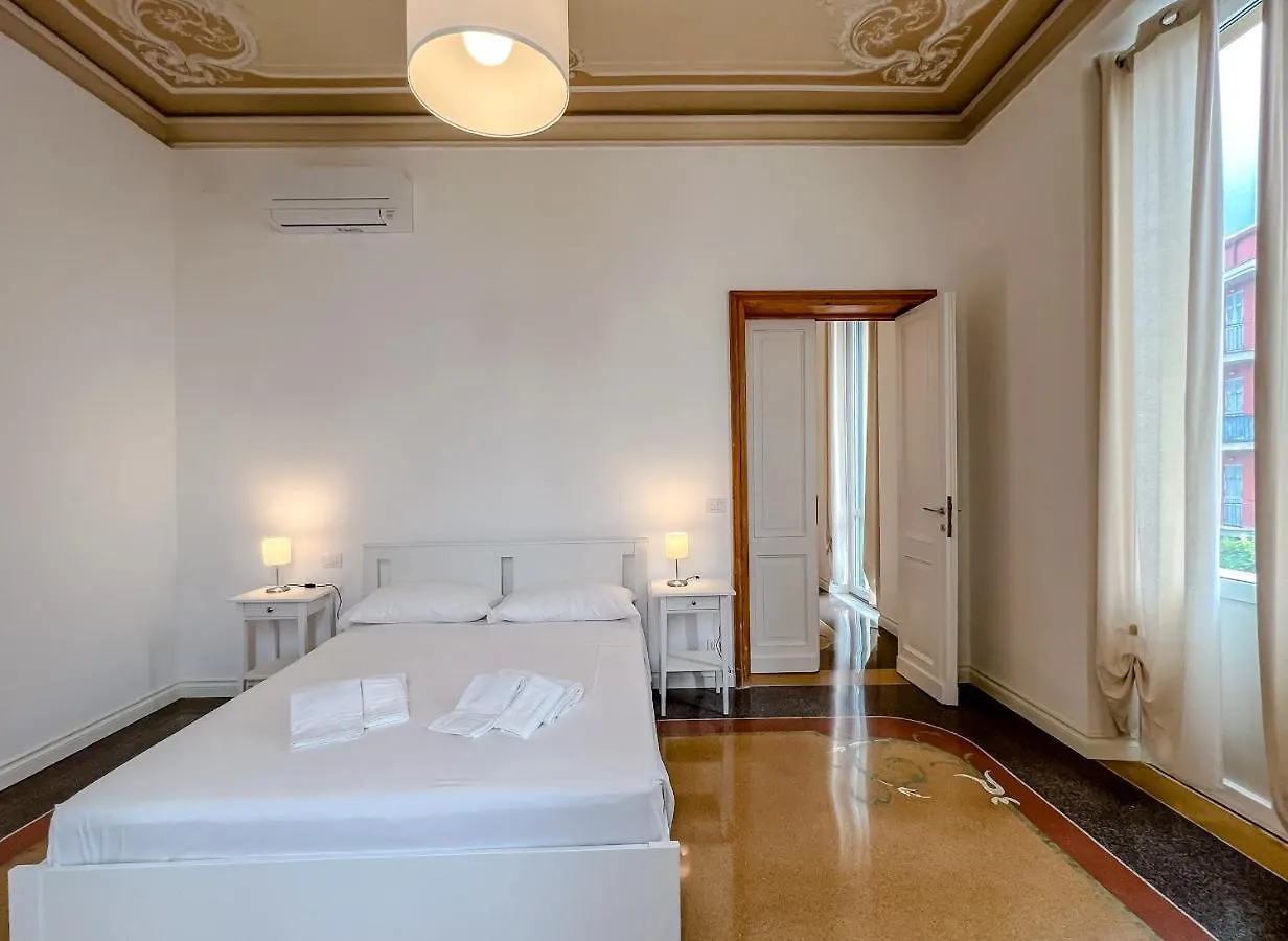Appartamenti In Villa Del '900 Varazze Apartment